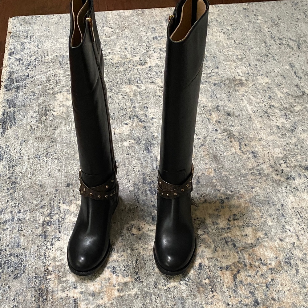 Michael Kors Black and Brown riding boots - Picture 4 of 6